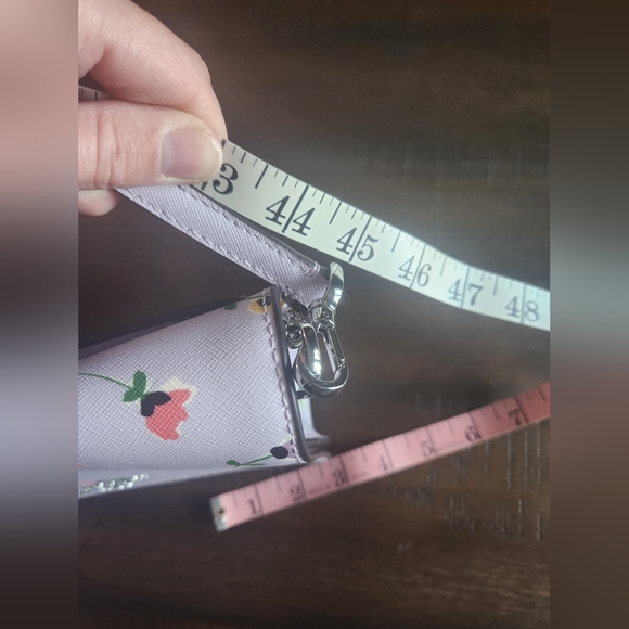 Kate Spade Pink Crossbody Bag with Floral Design - Picture 14 of 16